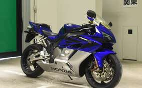 HONDA CBR1000RR 2005 SC57