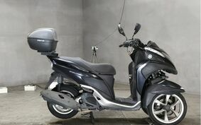 YAMAHA TRICITY 125 SE82J