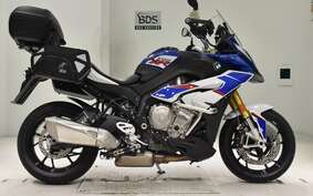 BMW S1000XR 2021