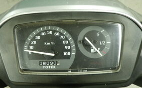 SUZUKI ADDRESS V100 CE13A