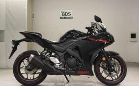 YAMAHA YZF-R3 2015 RH07J