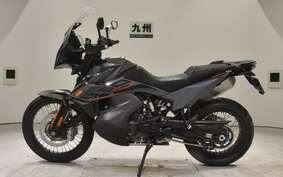 KTM 890 ADVENTURE	 2022 TS640