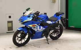 SUZUKI GSX-R125 DL33B