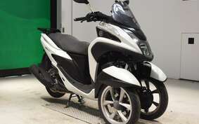 YAMAHA TRICITY 125 SE82J