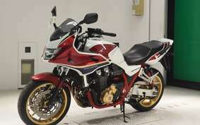 HONDA CB1300SB SUPER BOLDOR EP 2021 SC54