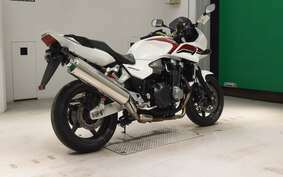 HONDA CB1300SB SUPER BOLDOR A 2013 SC54