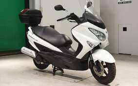 SUZUKI SKYWAVE 200 (Burgman 200) CH41A