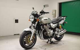 YAMAHA XJR1300 1999 RP01J