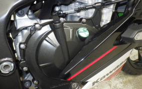 KAWASAKI ZX-25R ZX250E